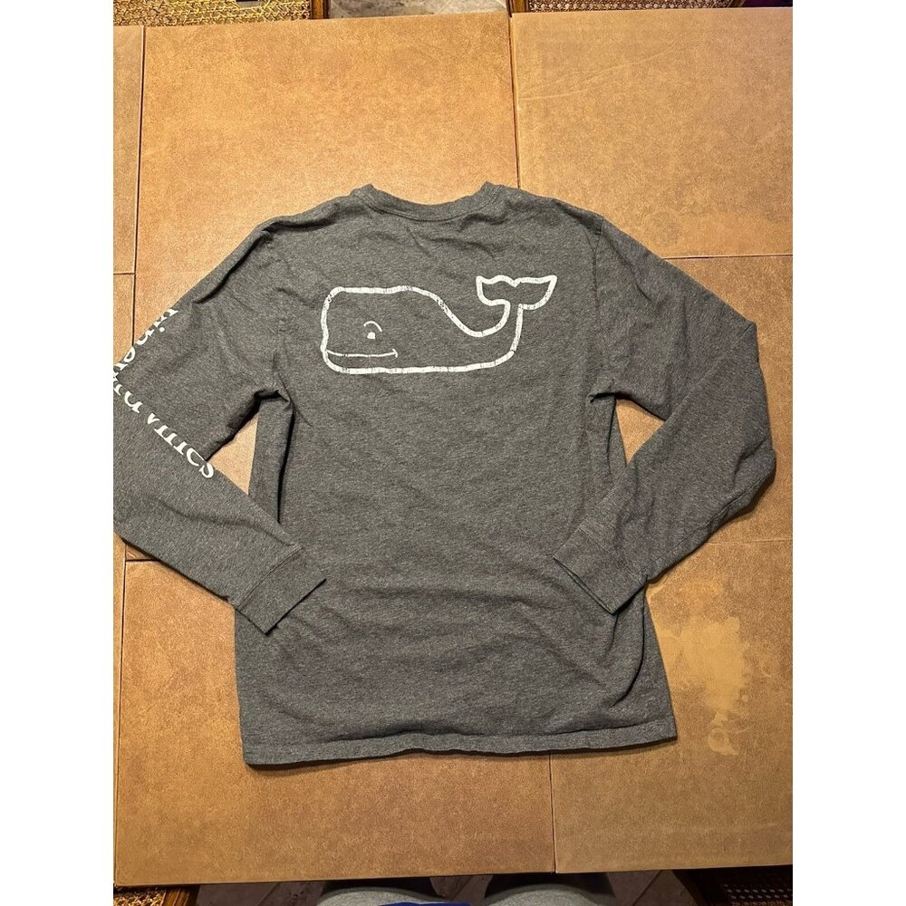 VINEYARD VINES Men’s Medium Long Sleeve Heather Vintage Whale Pocket Tee
